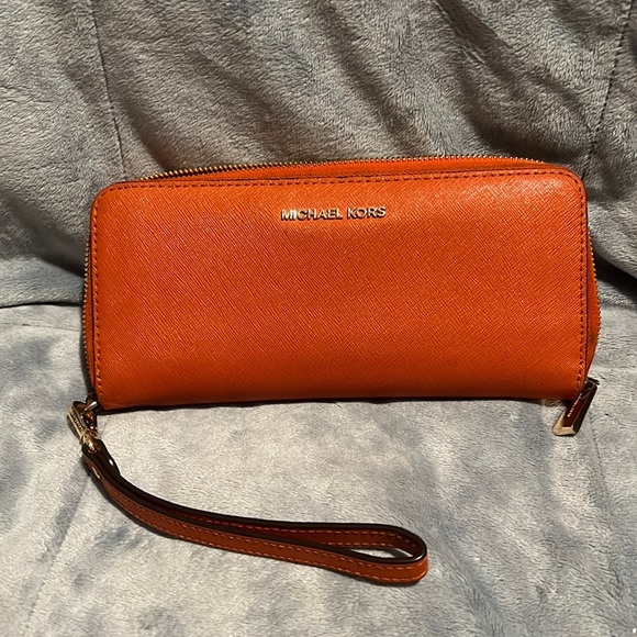 Michael Kors Handbags - Michael Kors Mercer Large Leather Smartphone Wristlet - Tangerine Orange